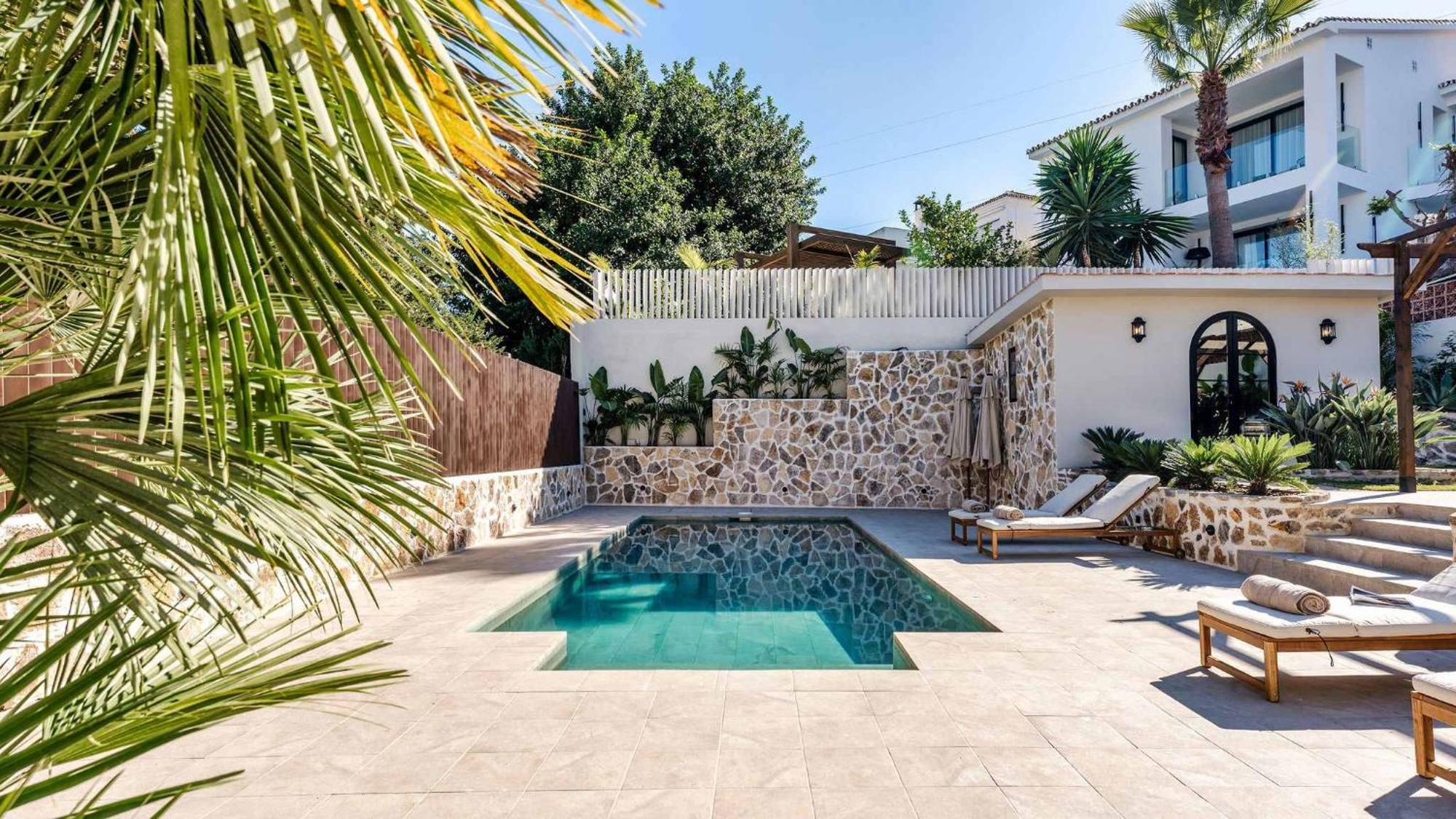 Jazmine Exquisite Oasis Nuva Andalucia Villa